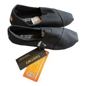 Women's Black Canvas Slip On Shoes Size 5 NWT #0435